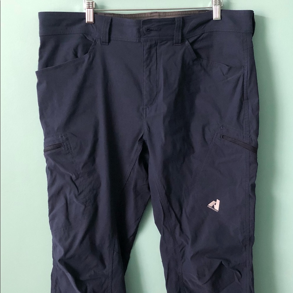 Men’s Eddie Bauer First Ascent Guide Pro Pants - Like New!